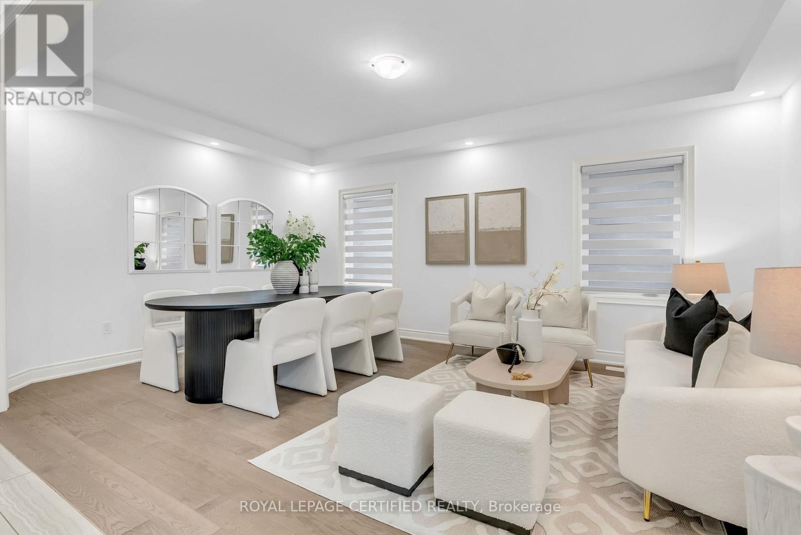 4072 Hillsborough Crescent, Oakville, Ontario  L6H 3P8 - Photo 11 - W13440590
