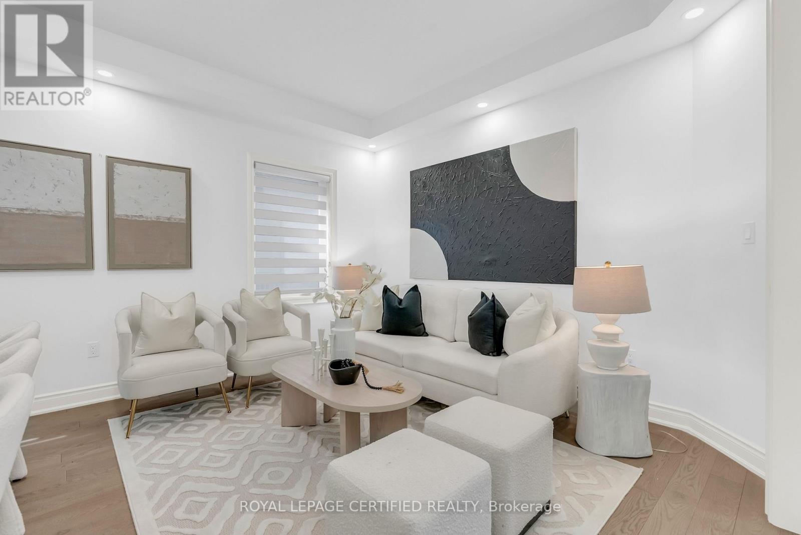 4072 Hillsborough Crescent, Oakville, Ontario  L6H 3P8 - Photo 12 - W13440590