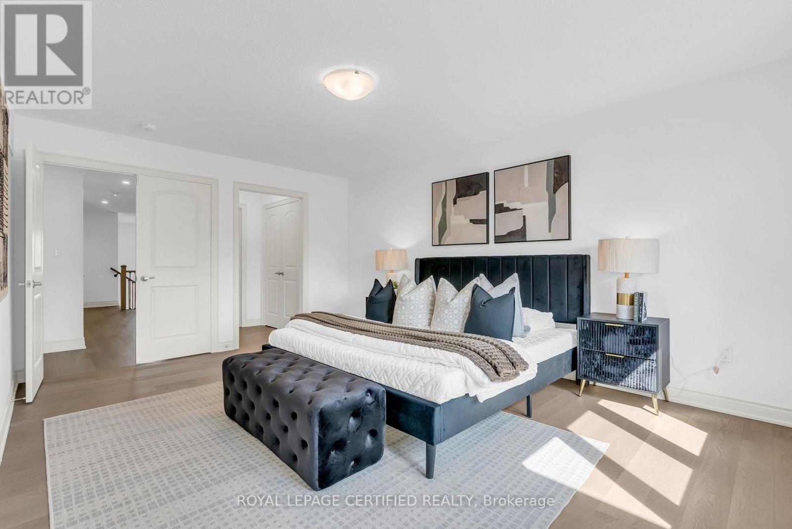 4072 Hillsborough Crescent, Oakville, Ontario  L6H 3P8 - Photo 34 - W13440590