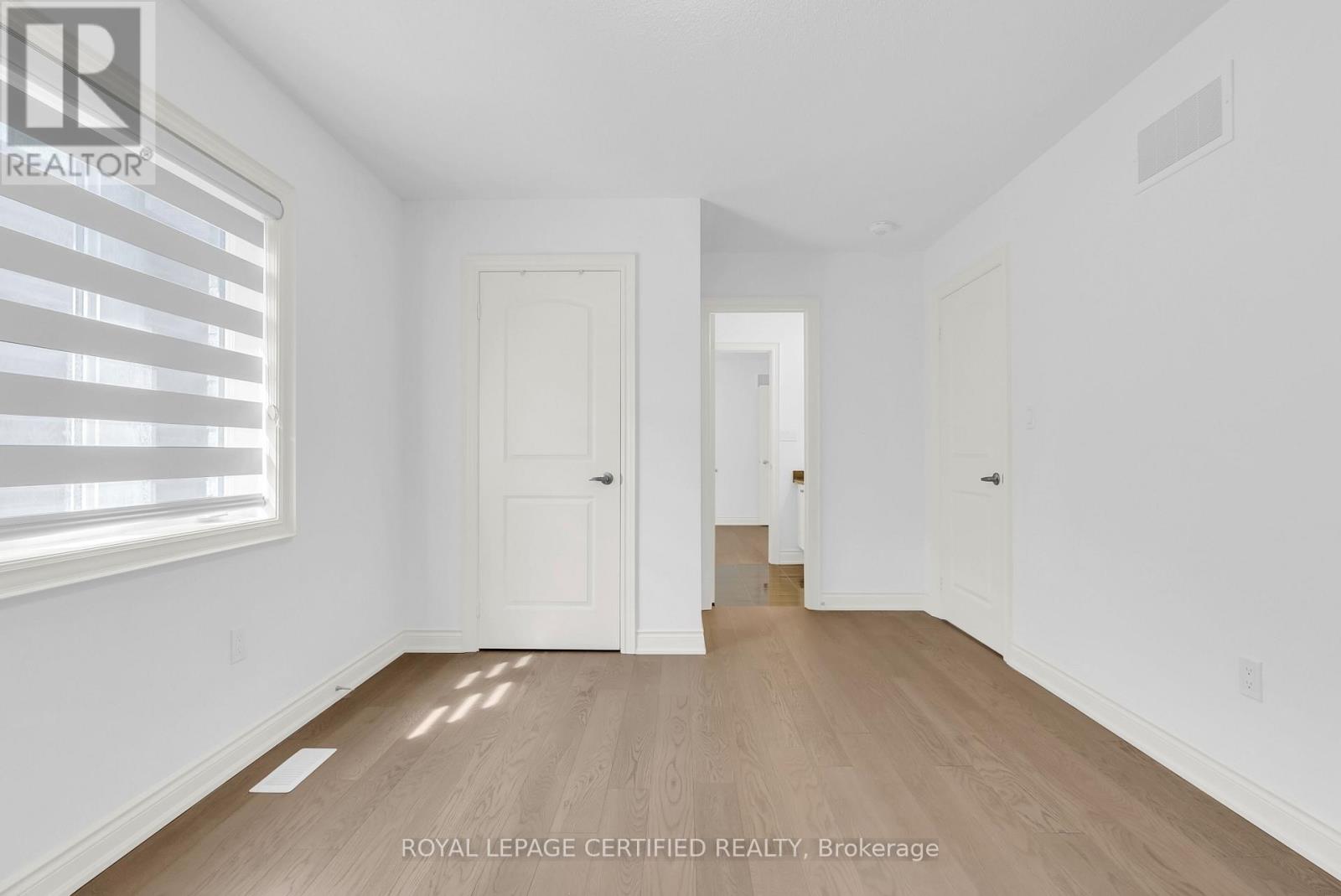 4072 Hillsborough Crescent, Oakville, Ontario  L6H 3P8 - Photo 40 - W13440590