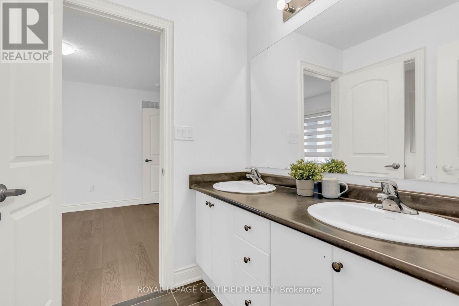 4072 Hillsborough Crescent, Oakville, Ontario  L6H 3P8 - Photo 41 - W13440590