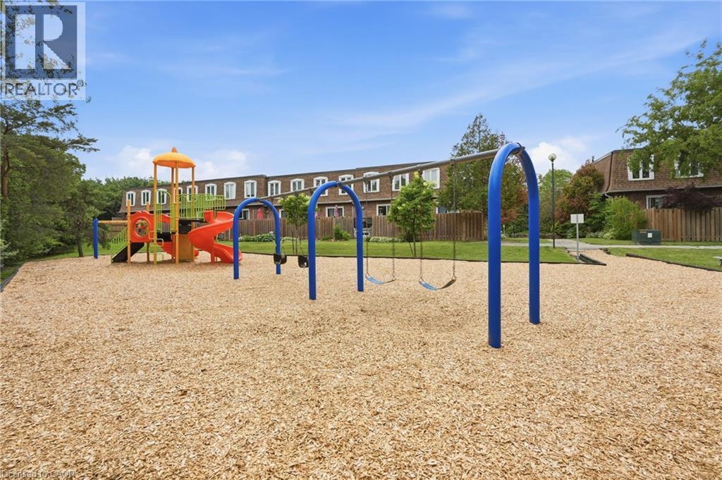 1538 Westminster Place, Burlington, Ontario  L7P 2B5 - Photo 49 - 40825598