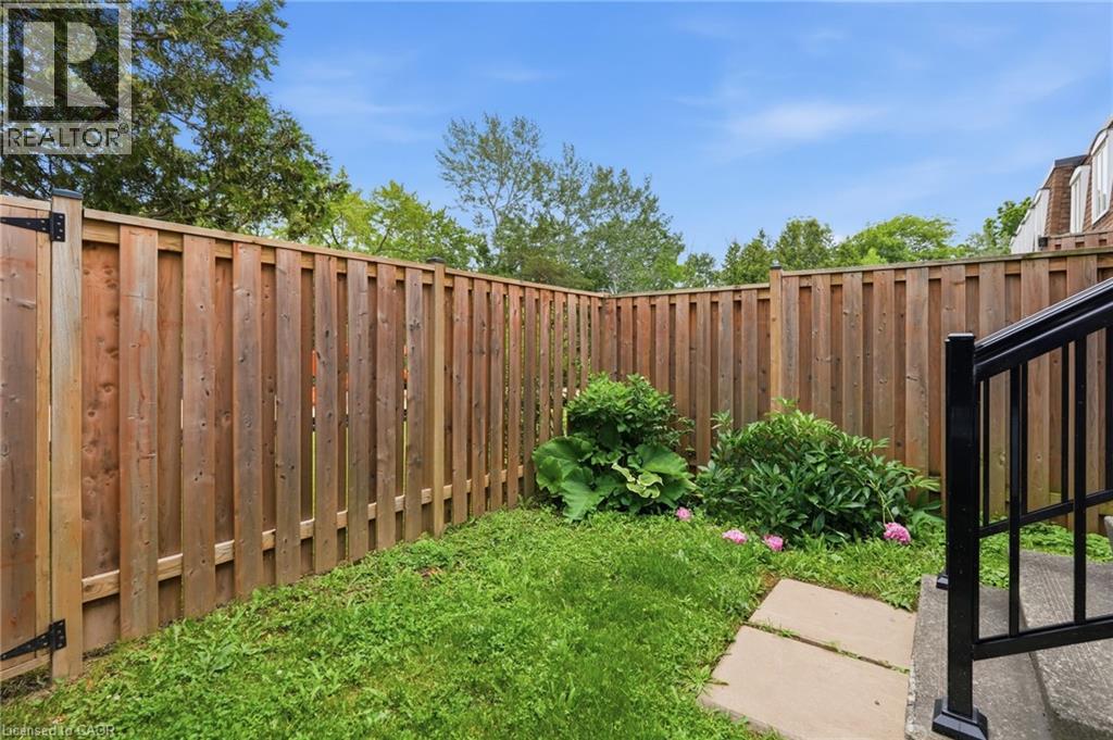 1538 Westminster Place, Burlington, Ontario  L7P 2B5 - Photo 44 - 40825598