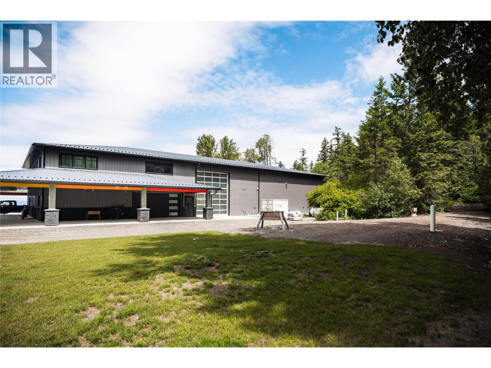 4430 June Springs Road, Kelowna, British Columbia  V1W 4C8 - Photo 2 - 10390721