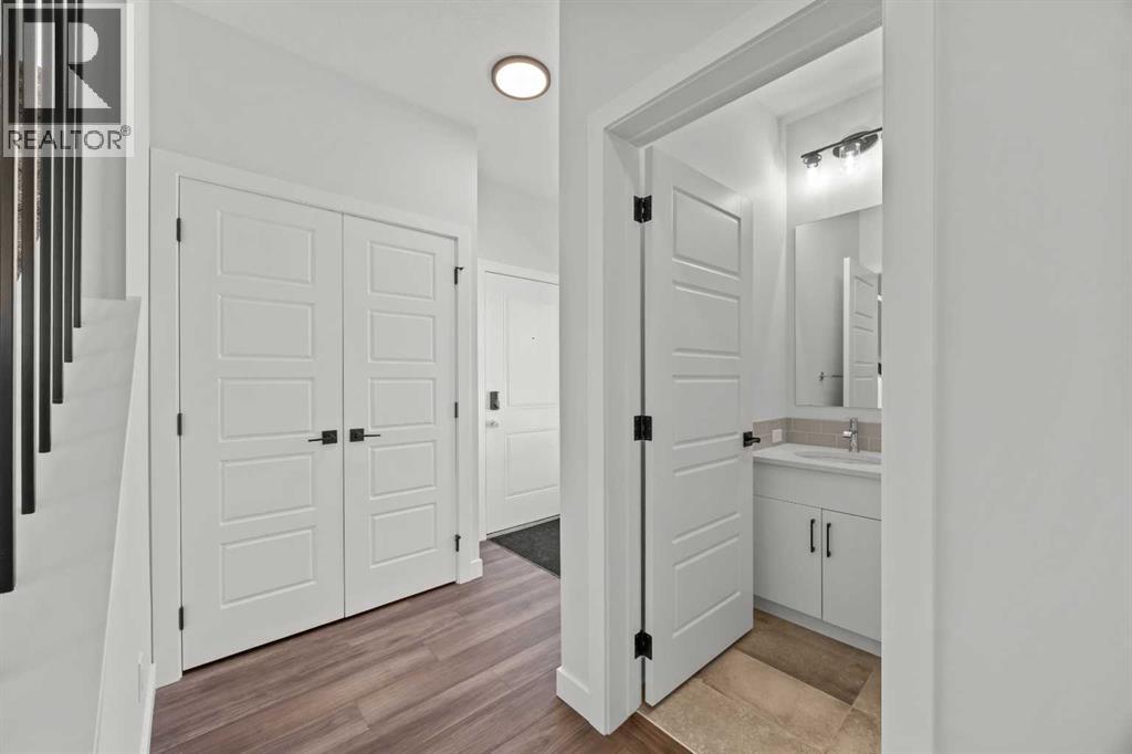 215 Sora Terrace SE, Calgary, Alberta  t3s 0l9 - Photo 4 - A2318896