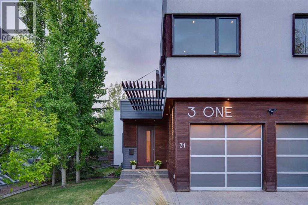 31 Wexford Way SW, Calgary, Alberta  T3H 0H1 - Photo 2 - A2320296