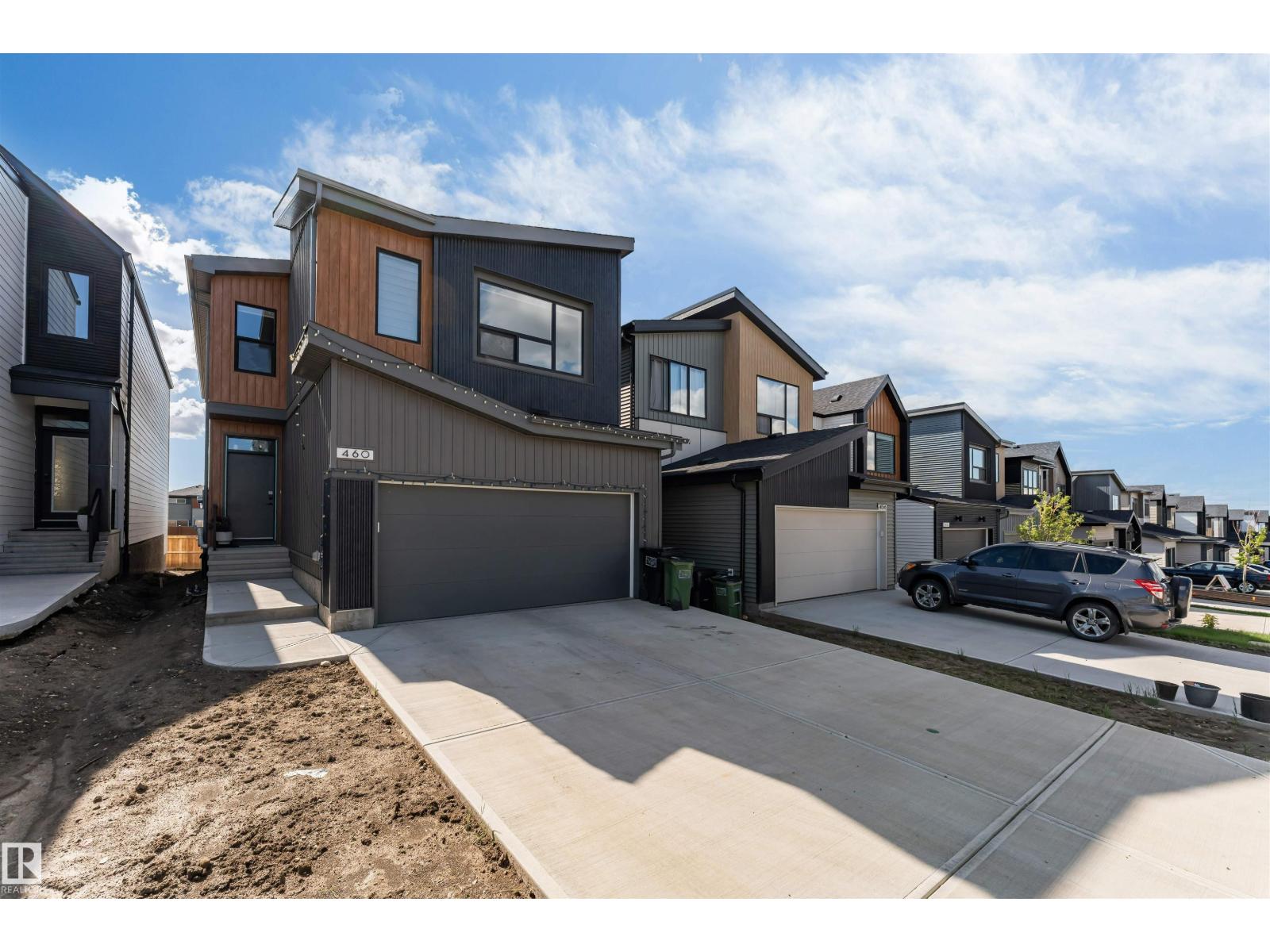460 33 ST SW, Edmonton, Alberta