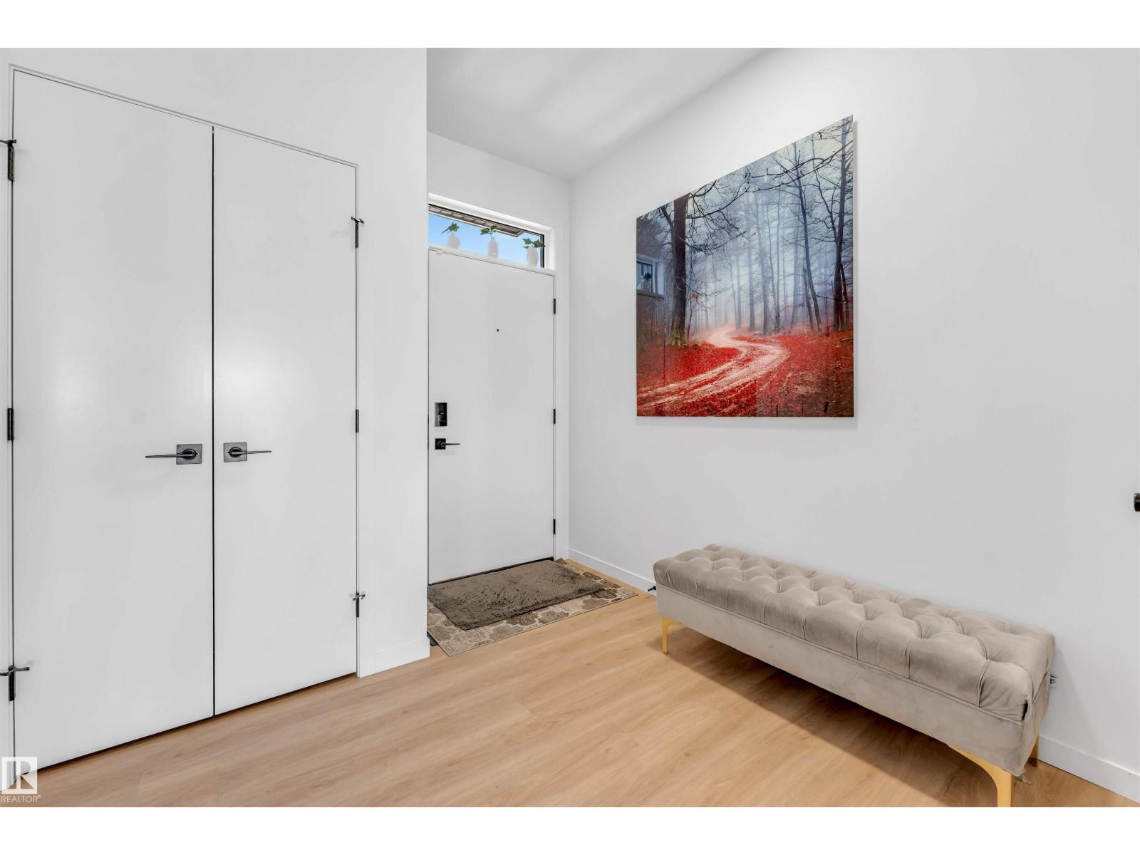 460 33 St Sw, Edmonton, Alberta  T6X 1A7 - Photo 4 - E4493546