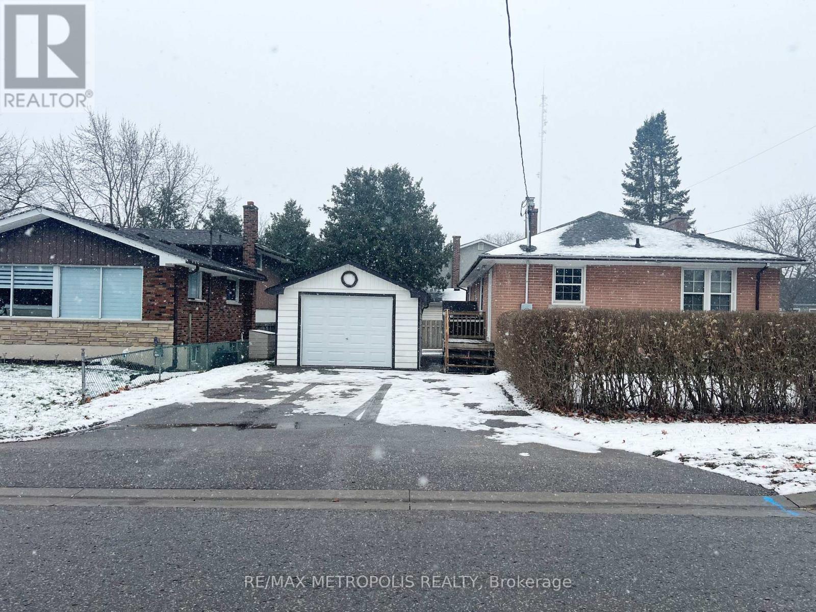 BSMT - 1101 KING STREET, Whitby, Ontario