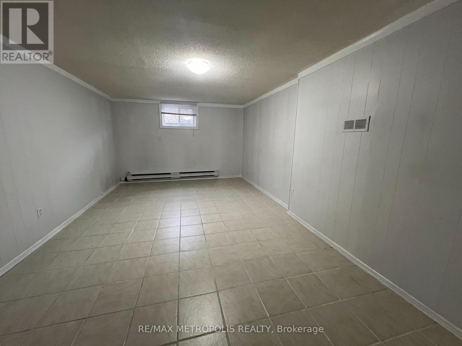 Bsmt - 1101 King Street, Whitby, Ontario  L1N 5A9 - Photo 6 - E13440636