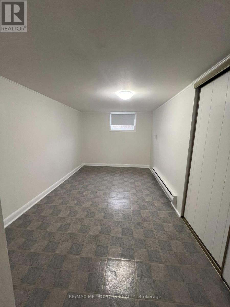 Bsmt - 1101 King Street, Whitby, Ontario  L1N 5A9 - Photo 7 - E13440636