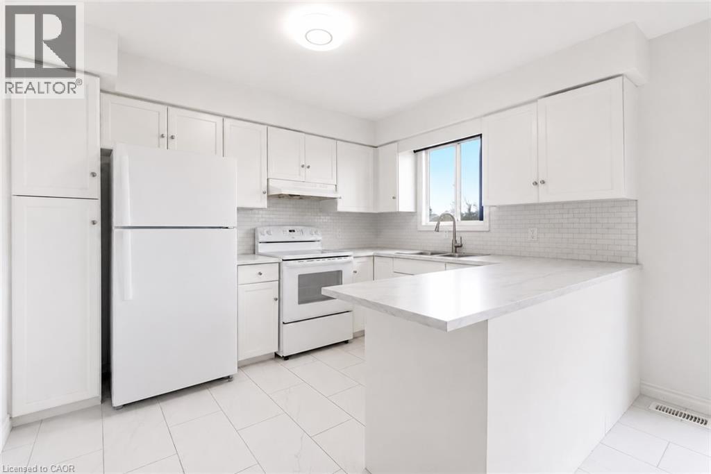 21 Kirk Street Unit# Upper-Main, St. Catharines, Ontario  L2S 1B9 - Photo 4 - 40829818