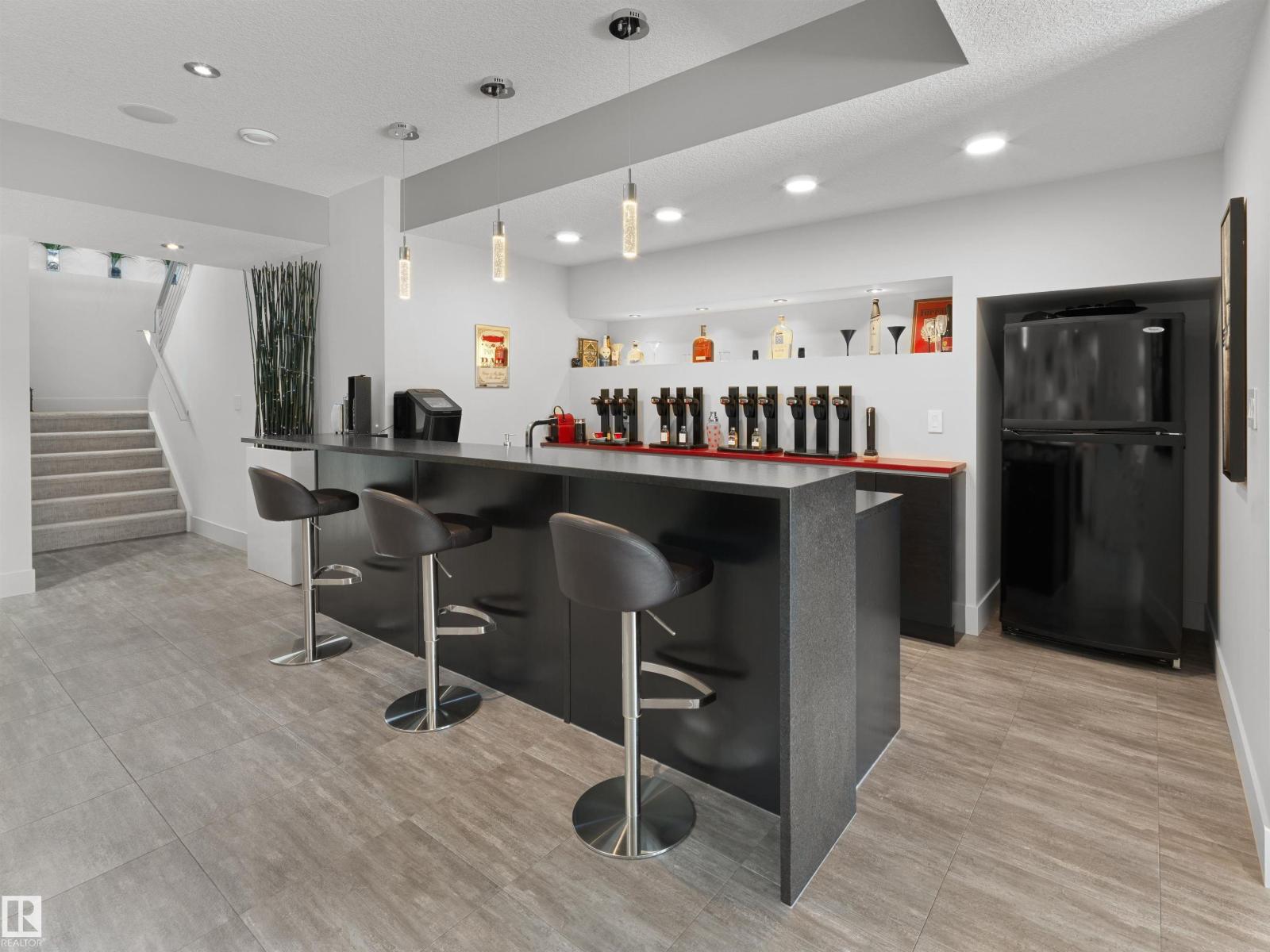 622 Howatt Dr SW, Edmonton, Alberta  T6W 2T6 - Photo 44 - E4493553