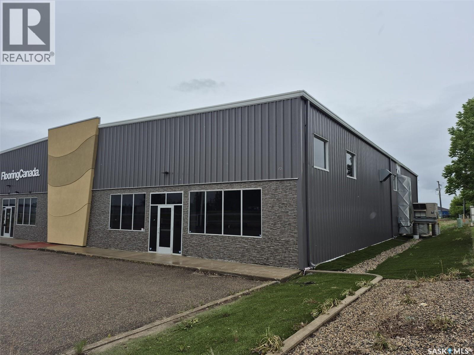 1 464 Broadway Street E, Yorkton, Saskatchewan  S3N 2X3 - Photo 2 - SK039301