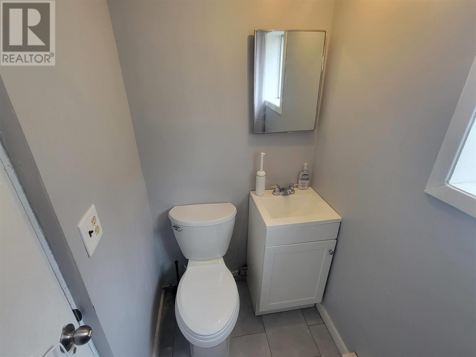 119 Grosvenor Ave, Sault Ste. Marie, Ontario  P6B 2M2 - Photo 6 - SM261273