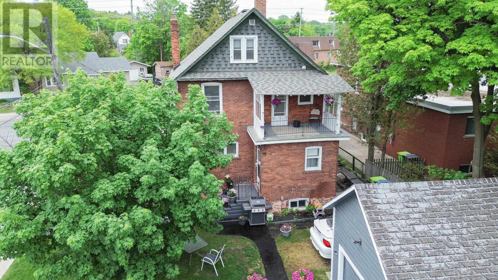 951 Wellington St E, Sault Ste. Marie, Ontario  P6A 2N8 - Photo 3 - SM261346