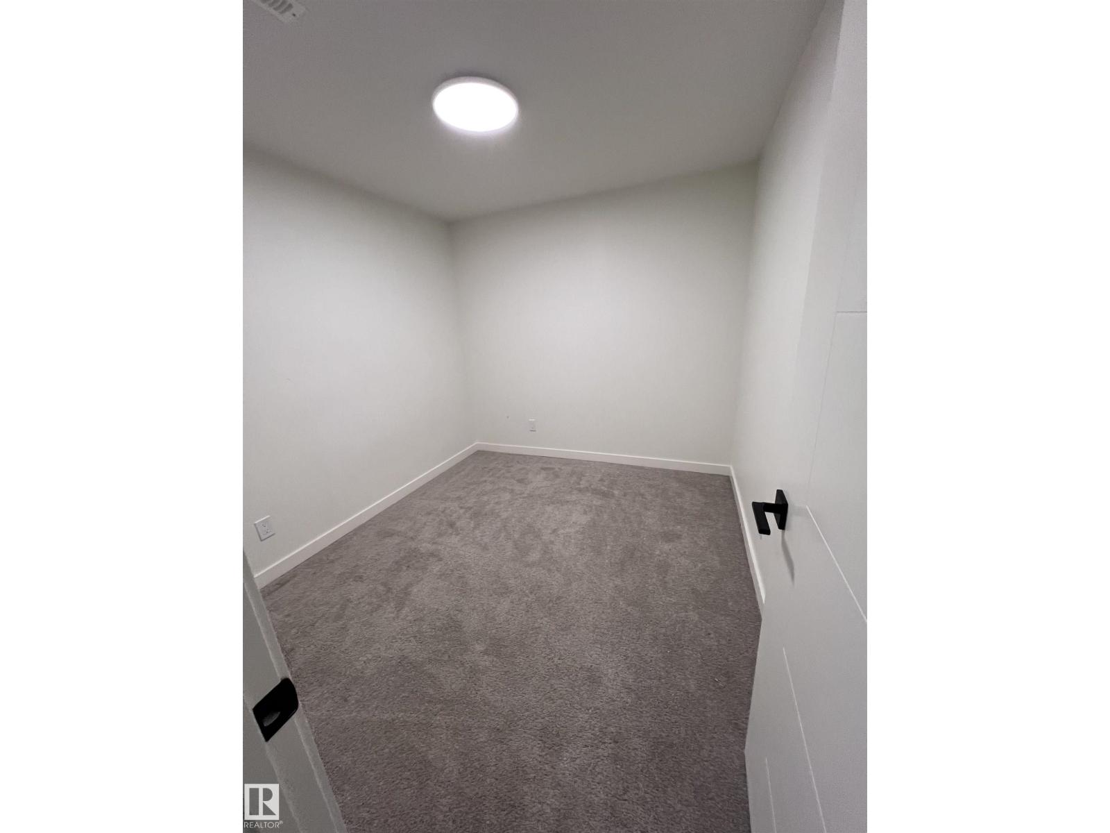 11911 133 Av Nw, Edmonton, Alberta  T5E 1E8 - Photo 27 - E4492853