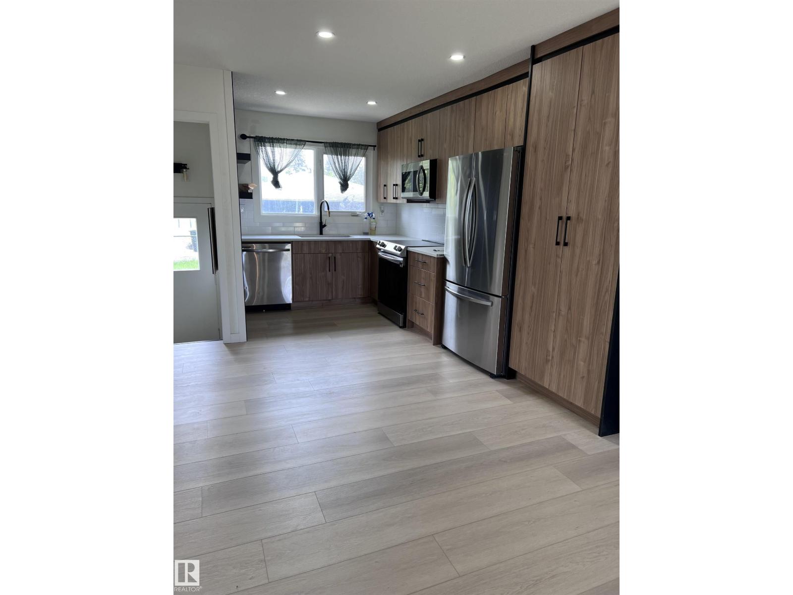 11911 133 Av Nw, Edmonton, Alberta  T5E 1E8 - Photo 3 - E4492853