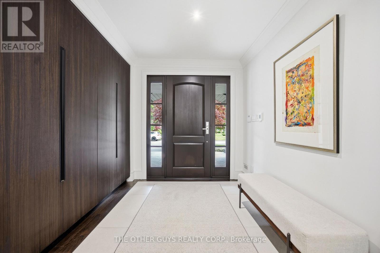 18 Chipstead Road, Toronto, Ontario  M3B 3E6 - Photo 2 - C13440660