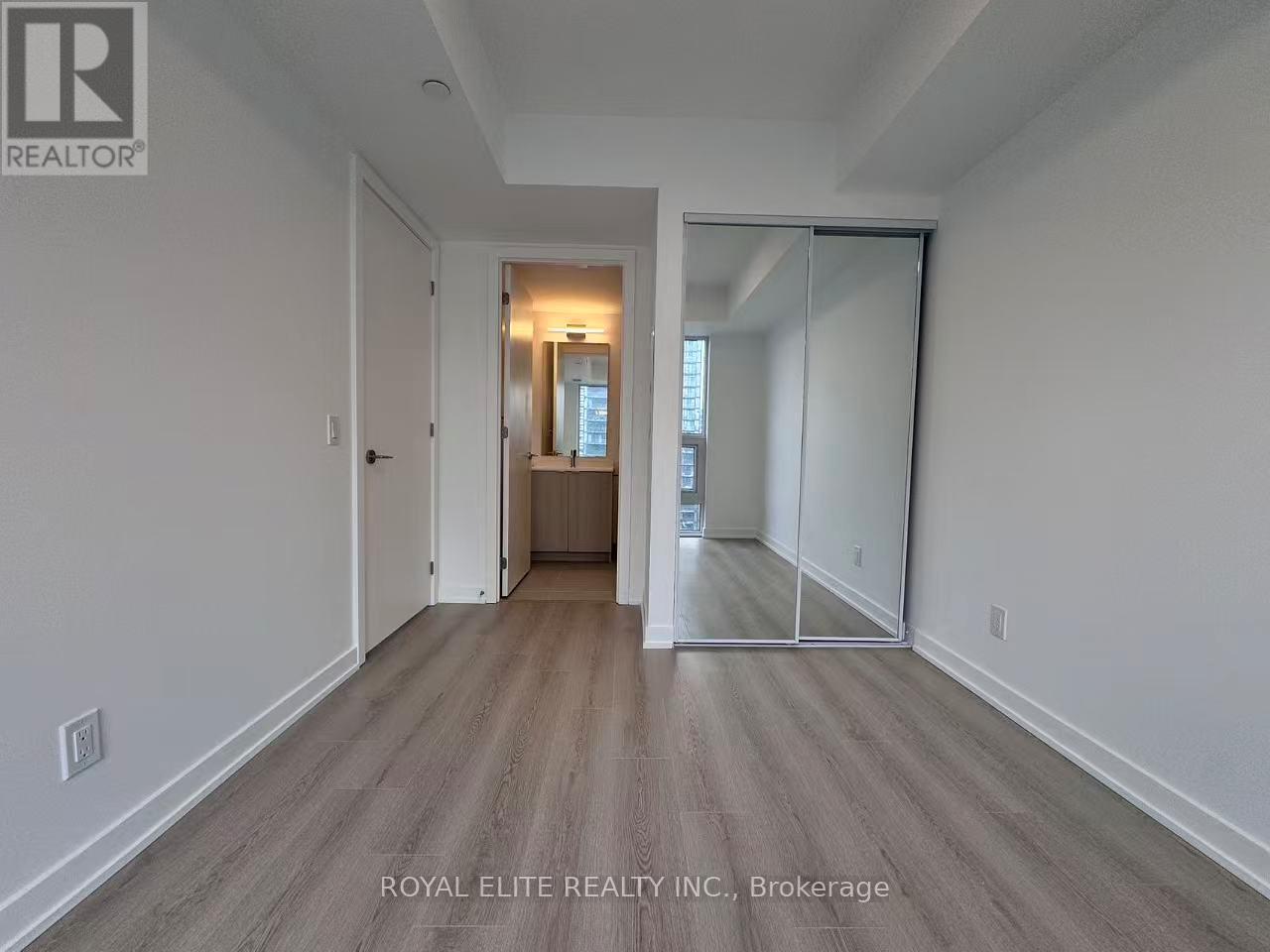 2001 - 100 Queen Street E, Toronto, Ontario  M5C 0B5 - Photo 9 - C13440738