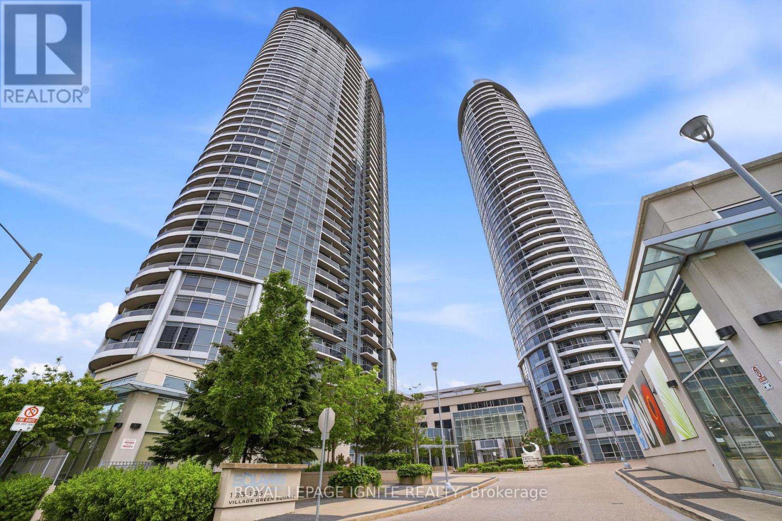 2620 - 135 VILLAGE GREEN SQUARE, Toronto, Ontario