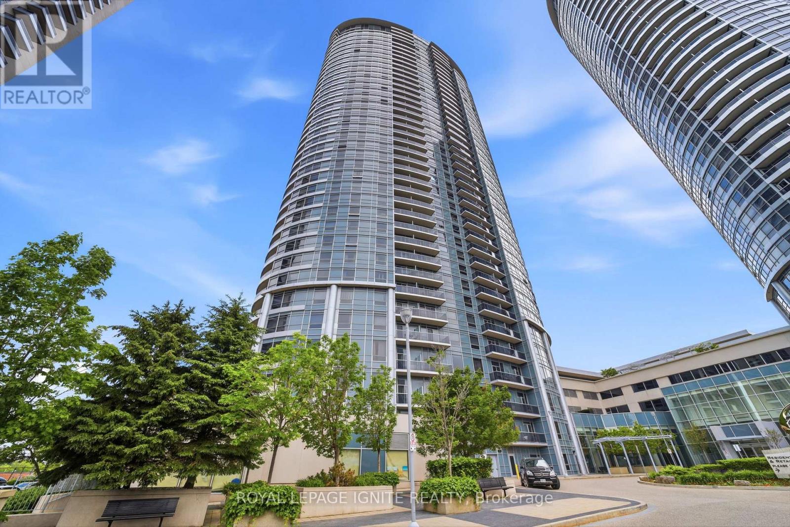 2620 - 135 Village Green Square, Toronto, Ontario  M1S 0G4 - Photo 2 - E13440702
