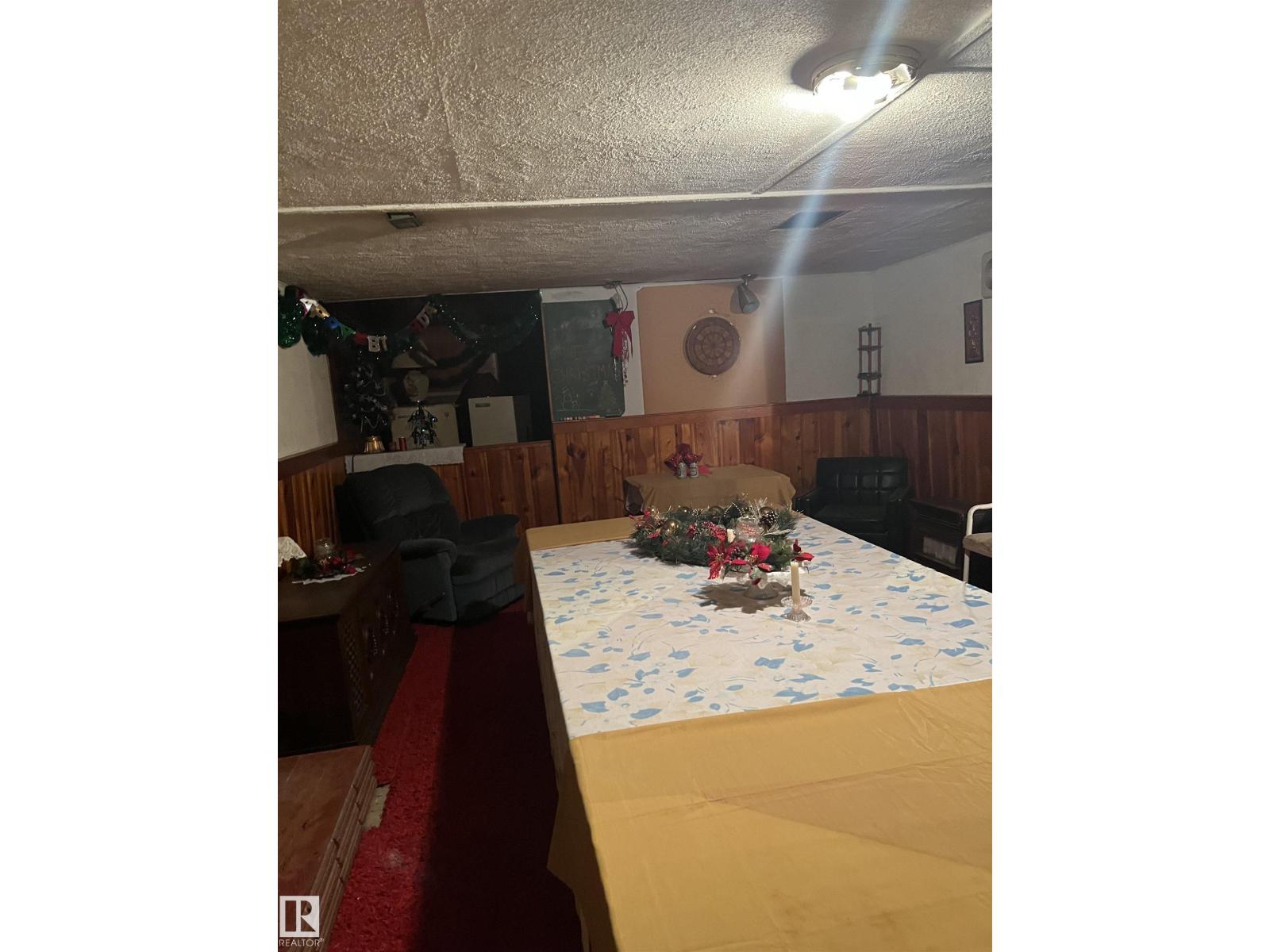 10912 132 St NW, Edmonton, Alberta  T5M 1B4 - Photo 12 - E4493556