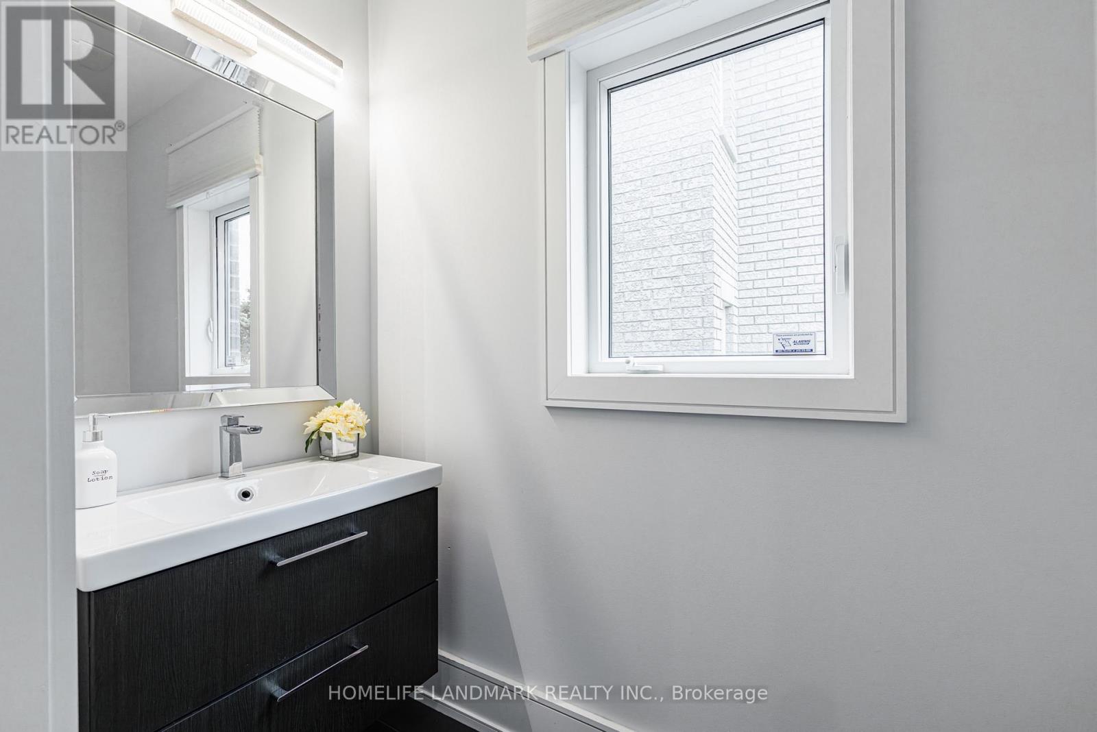 143 Shelbourne Drive, Vaughan, Ontario  L4H 0V2 - Photo 11 - N13440672