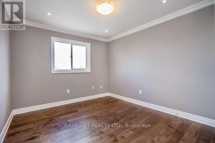 350 Coachwhip Trail, Newmarket (Woodland Hill), Ontario  L3X 2R6 - Photo 12 - N13440716
