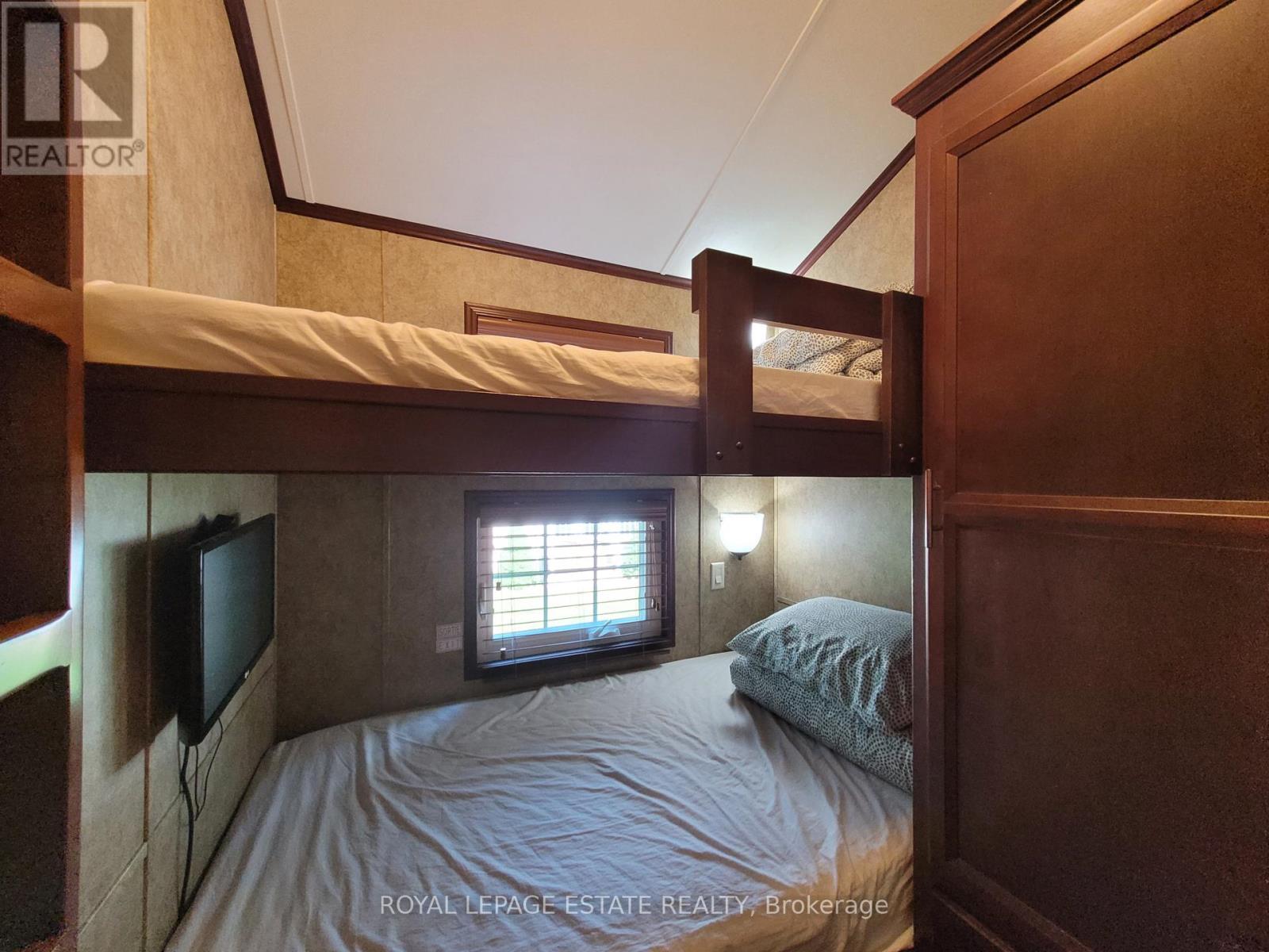 127 Madawaska Trail, Wasaga Beach, Ontario  L9Z 1X7 - Photo 20 - S13440686