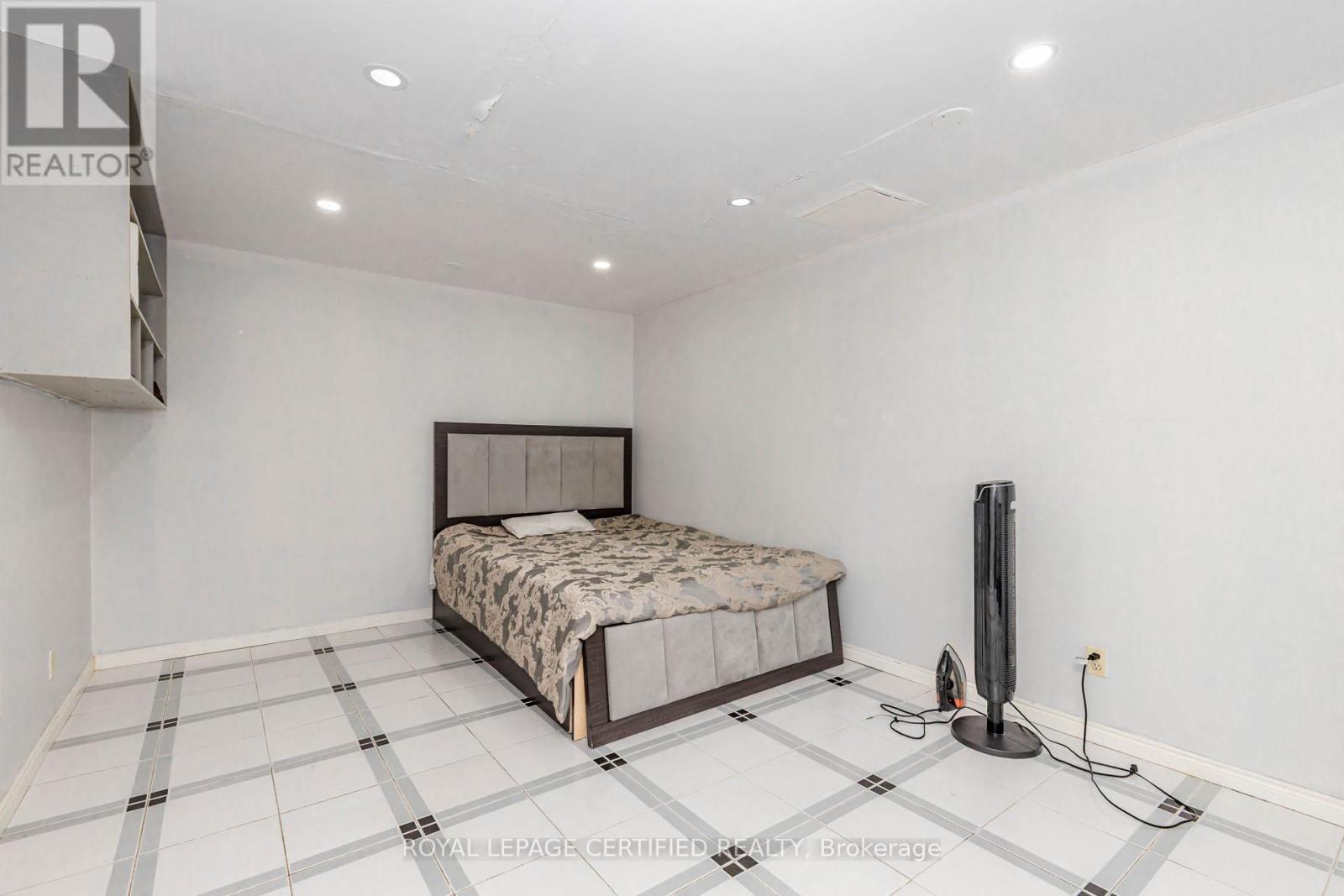 28 Walker Road E, Caledon, Ontario  L7C 1H2 - Photo 47 - W13440696