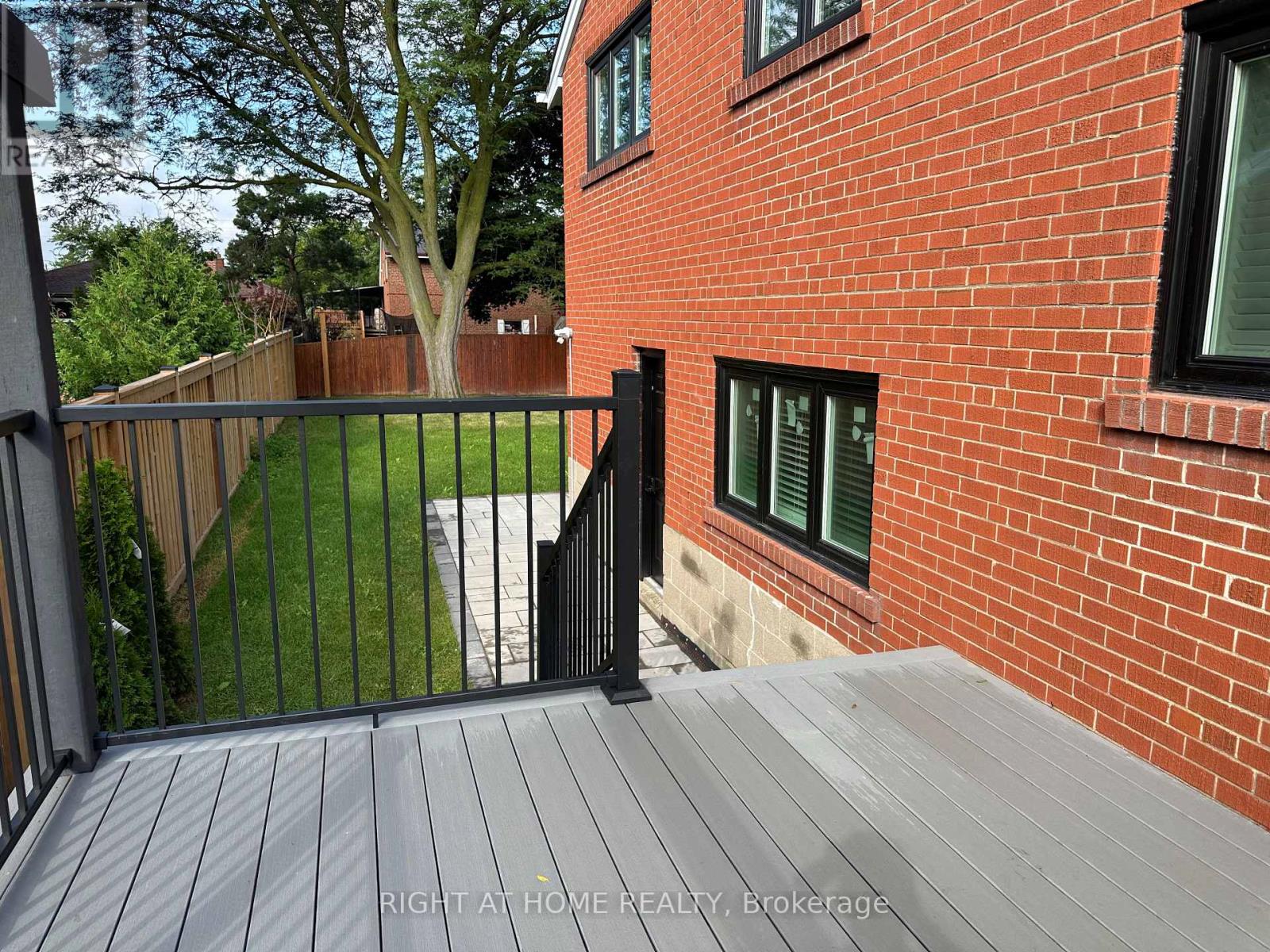 52 Sedgebrook Crescent, Toronto, Ontario  M9B 2X4 - Photo 22 - W13440728