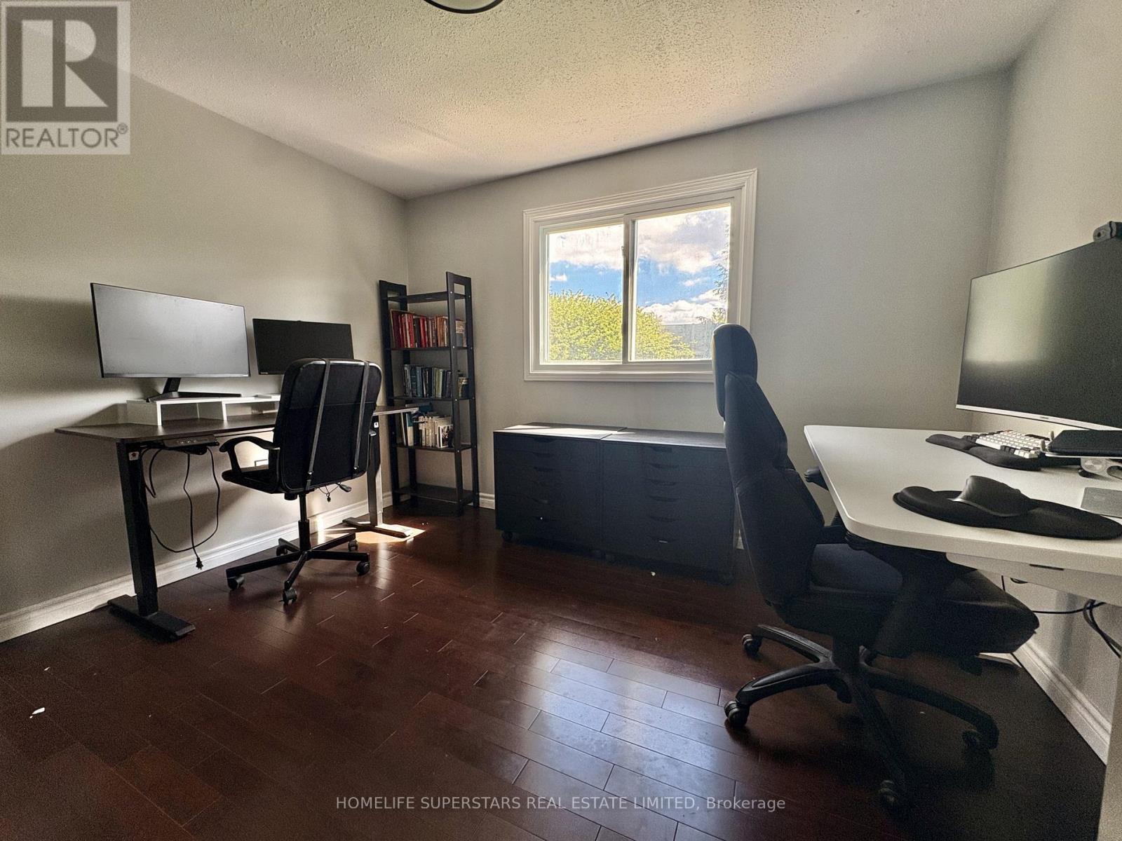 77 Horning Drive E, Hamilton, Ontario  L9C 6L2 - Photo 15 - X13435264