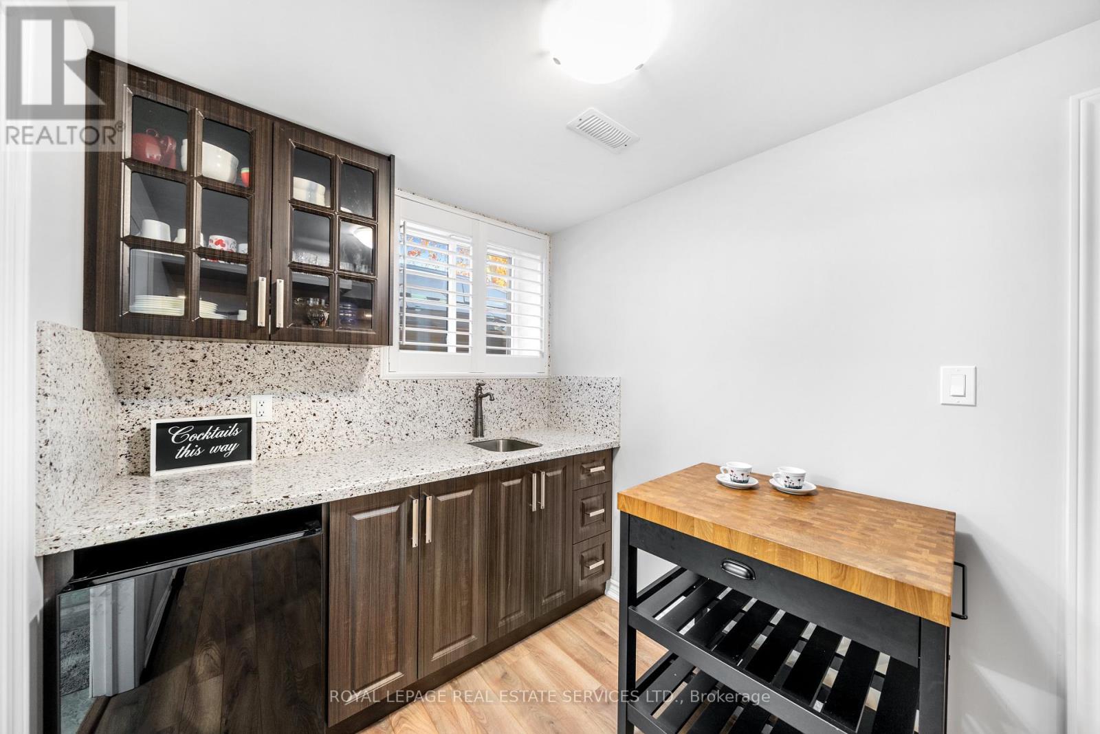 Bsmt  Apt 2 - 16 Embers Drive, Toronto, Ontario  M9C 3E5 - Photo 6 - W13439566