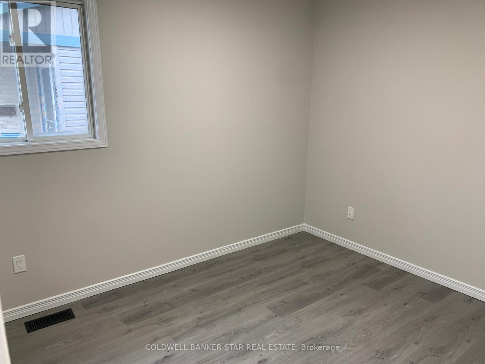 27 Steele Street, St. Thomas, Ontario  N5R 2Y2 - Photo 17 - X13440774