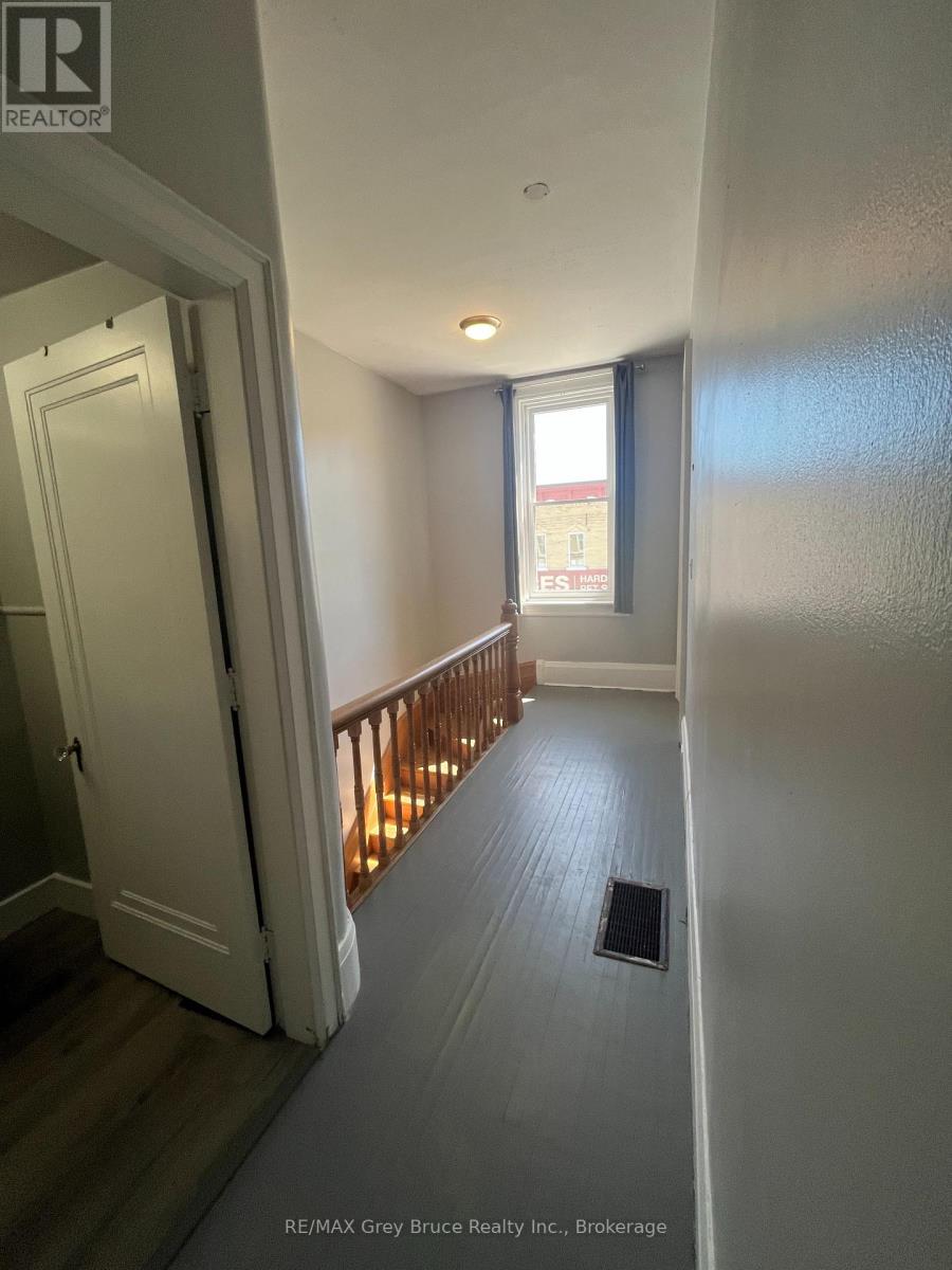 2 - 106 1st Avenue S, Arran-Elderslie, Ontario  N0G 1L0 - Photo 21 - X12929892