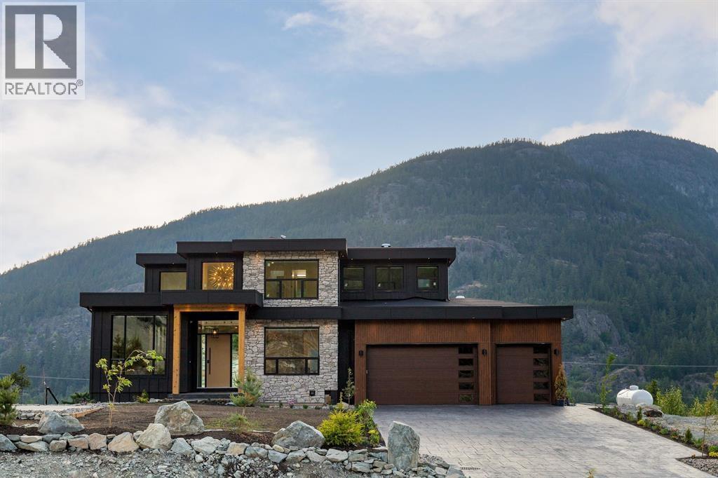 9361 WEDGEMOUNT PLATEAU DRIVE