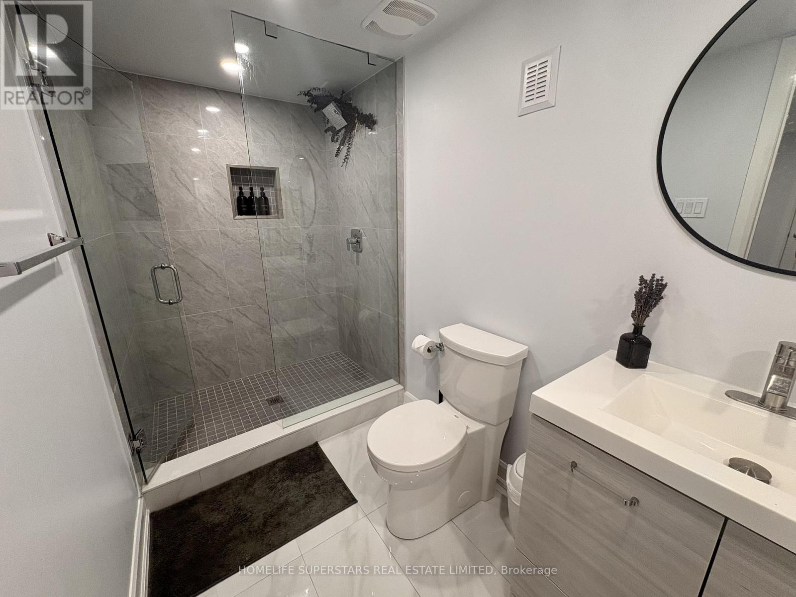 77 Horning Drive E, Hamilton, Ontario  L9C 6L2 - Photo 27 - X13435264