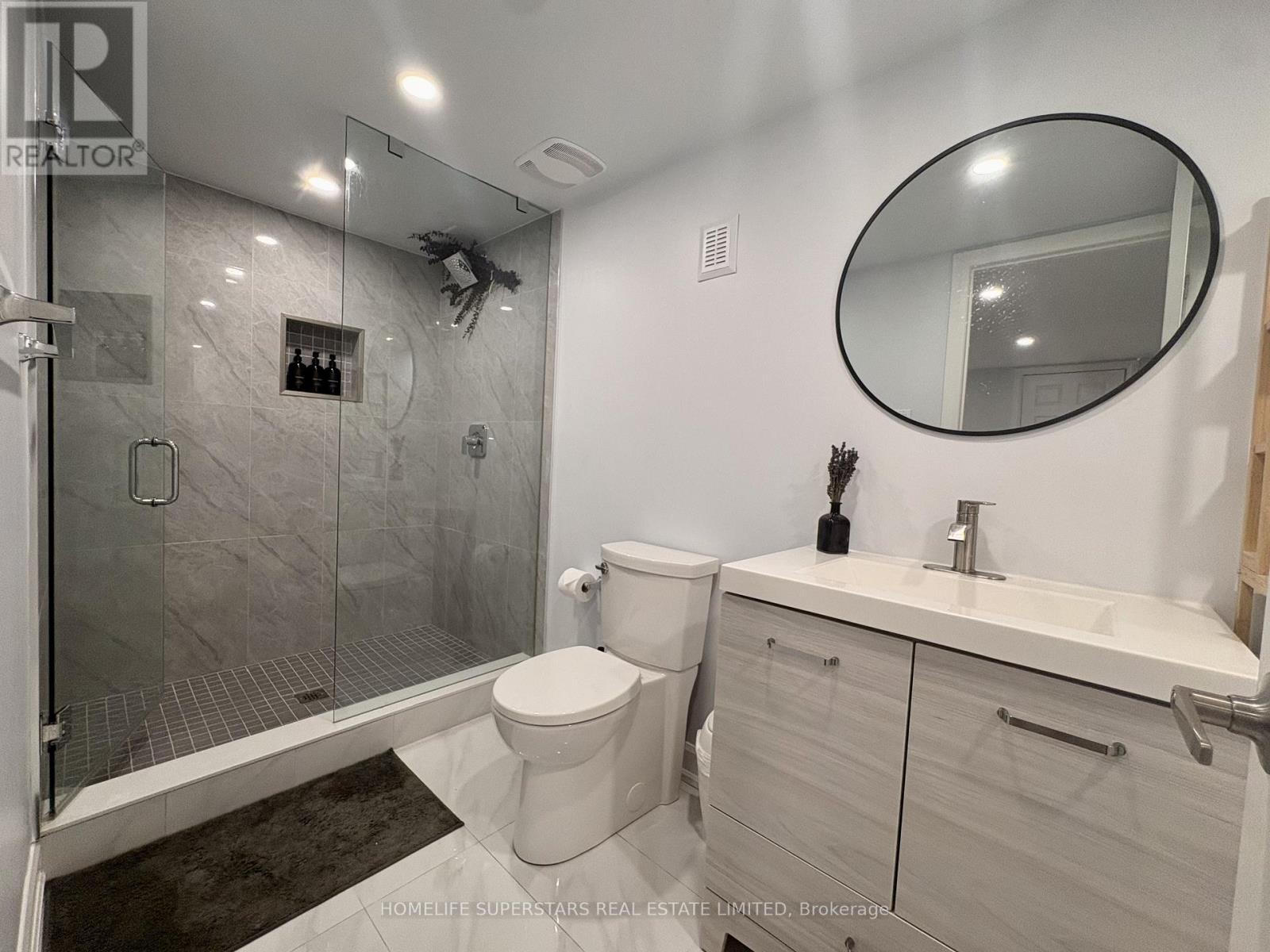 77 Horning Drive E, Hamilton, Ontario  L9C 6L2 - Photo 28 - X13435264