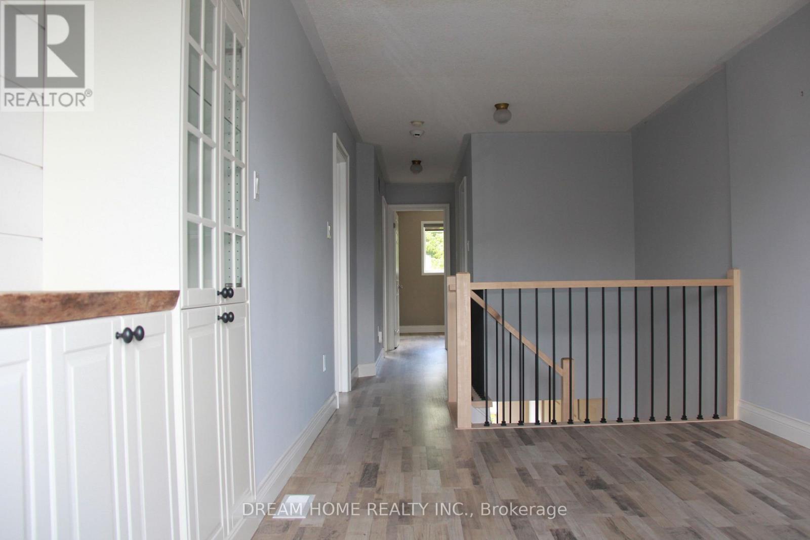50 Pickett Crescent, Barrie, Ontario L4N 8B8 - Photo 11 - S13440746