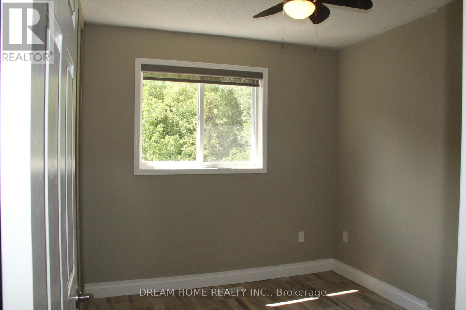 50 Pickett Crescent, Barrie, Ontario L4N 8B8 - Photo 19 - S13440746