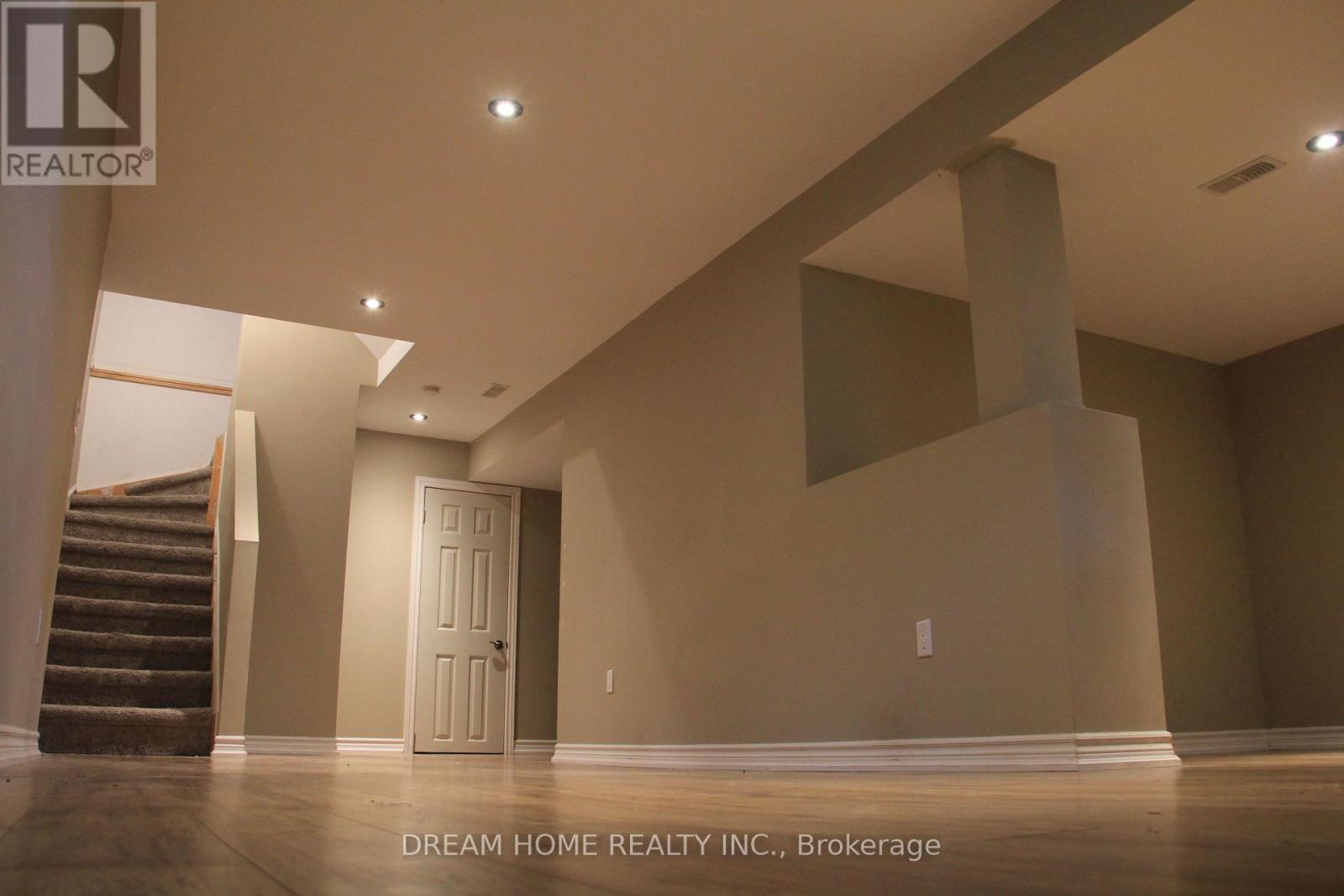 50 Pickett Crescent, Barrie, Ontario L4N 8B8 - Photo 22 - S13440746