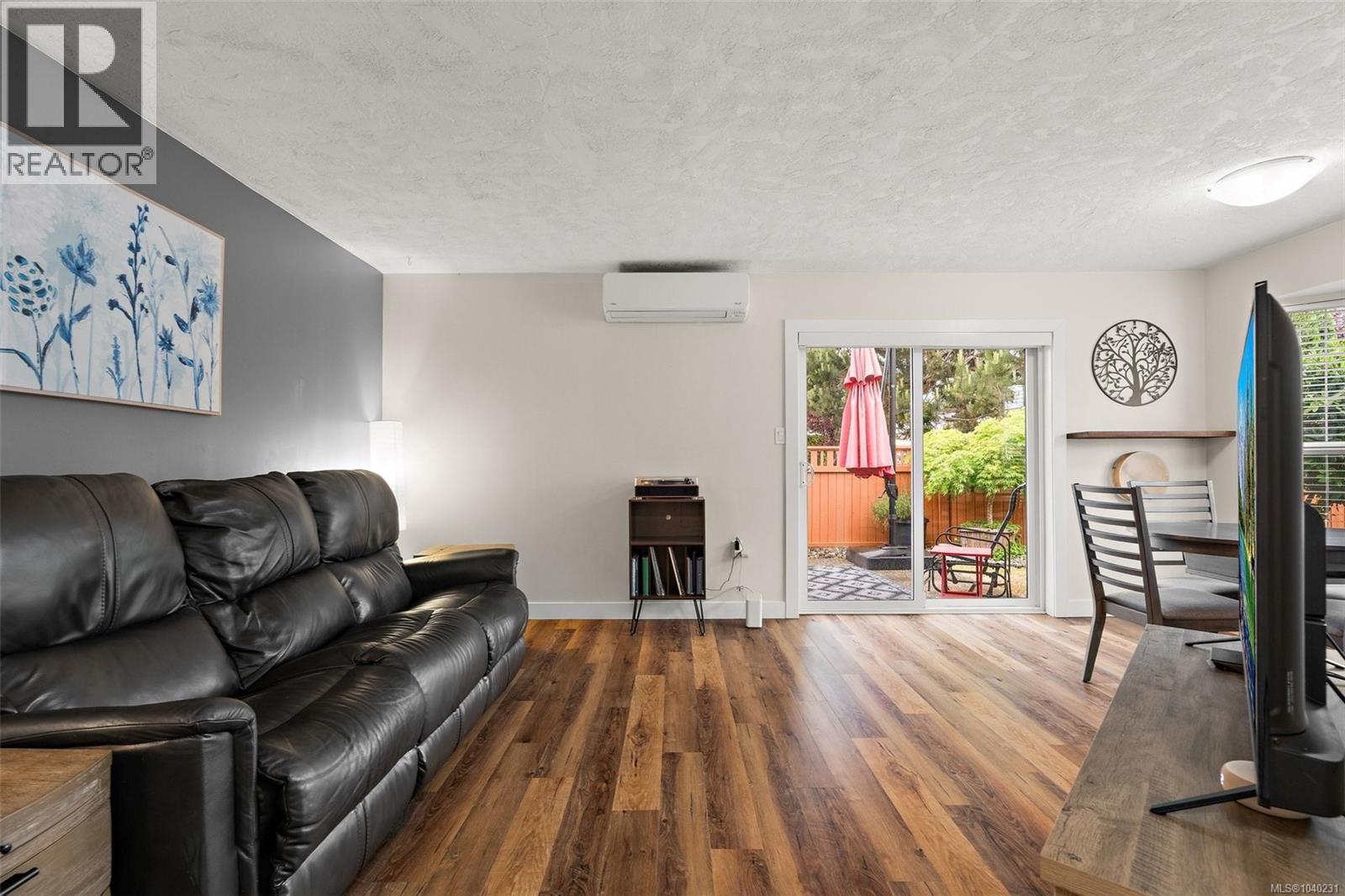 52 2070 Amelia Ave, Sidney, British Columbia  V8L 4X6 - Photo 8 - 1040231
