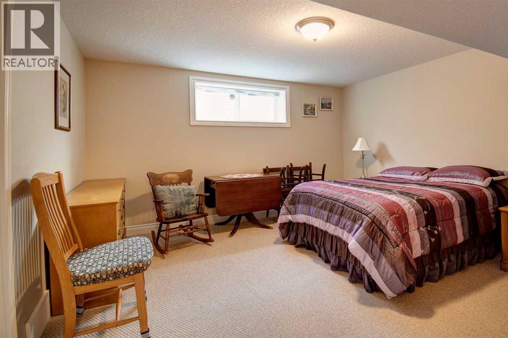 242 Kingsbury View Se, Airdrie, Alberta T4A 0E6 - Photo 31 - A2317914