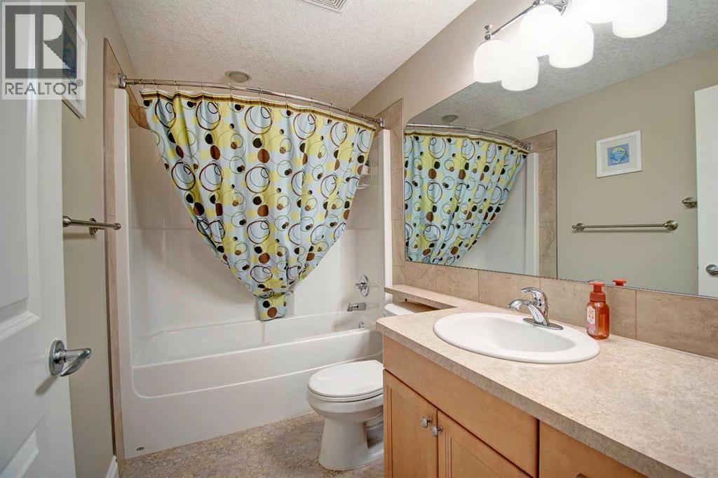 242 Kingsbury View Se, Airdrie, Alberta T4A 0E6 - Photo 28 - A2317914