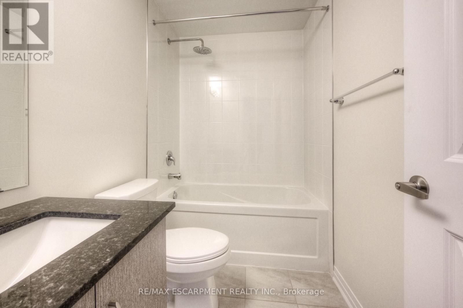 104 Settlers Road E, Oakville, Ontario L6H 7W5 - Photo 41 - W13440748