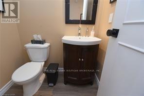 3200 Greenbough Crescent, Burlington, Ontario  L7M 3B1 - Photo 13 - W13440764