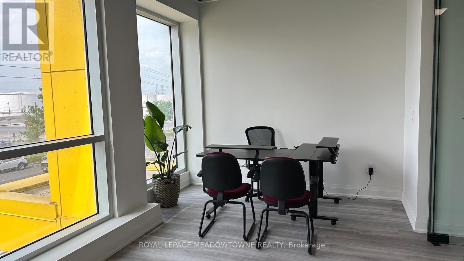 205 - 1275 Finch Avenue W, Toronto, Ontario M3J 0L5 - Photo 14 - W13440780