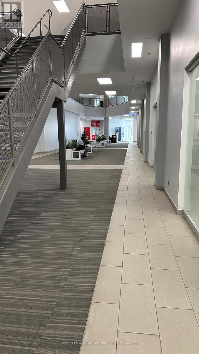 205 - 1275 Finch Avenue W, Toronto, Ontario M3J 0L5 - Photo 21 - W13440780