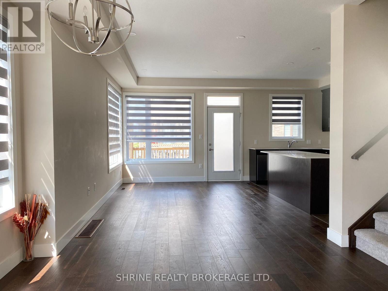 117 - 1960 DALMAGARRY ROAD, London North, Ontario